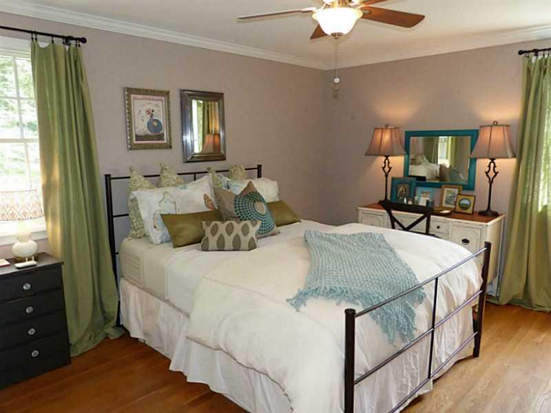167 Boxfield Road Upper St. Clair, PA 15241 - Photo 16 of 25 Bedroom.