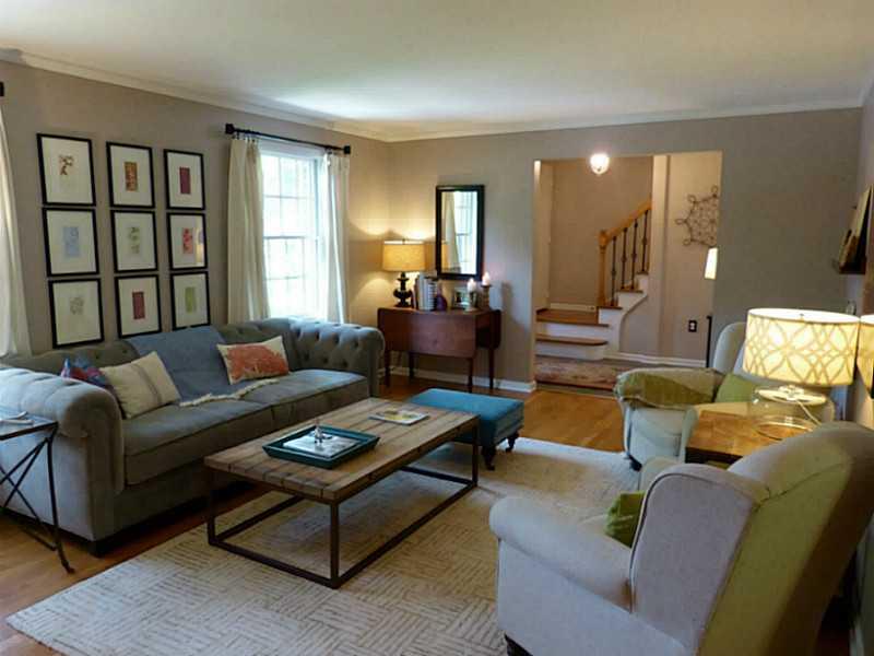 167 Boxfield Road Upper St. Clair, PA 15241 - Photo 5 of 25 Living Room.
