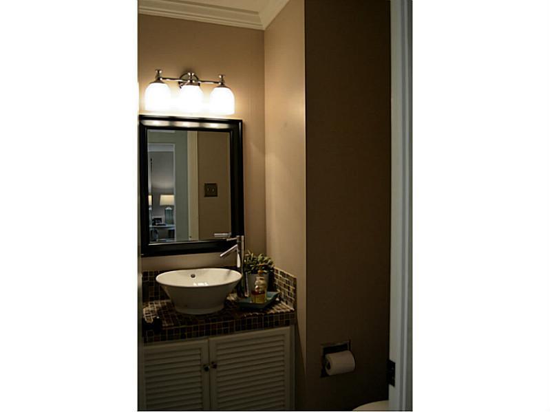 167 Boxfield Road Upper St. Clair, PA 15241 - Photo 10 of 25 Partial Bath.