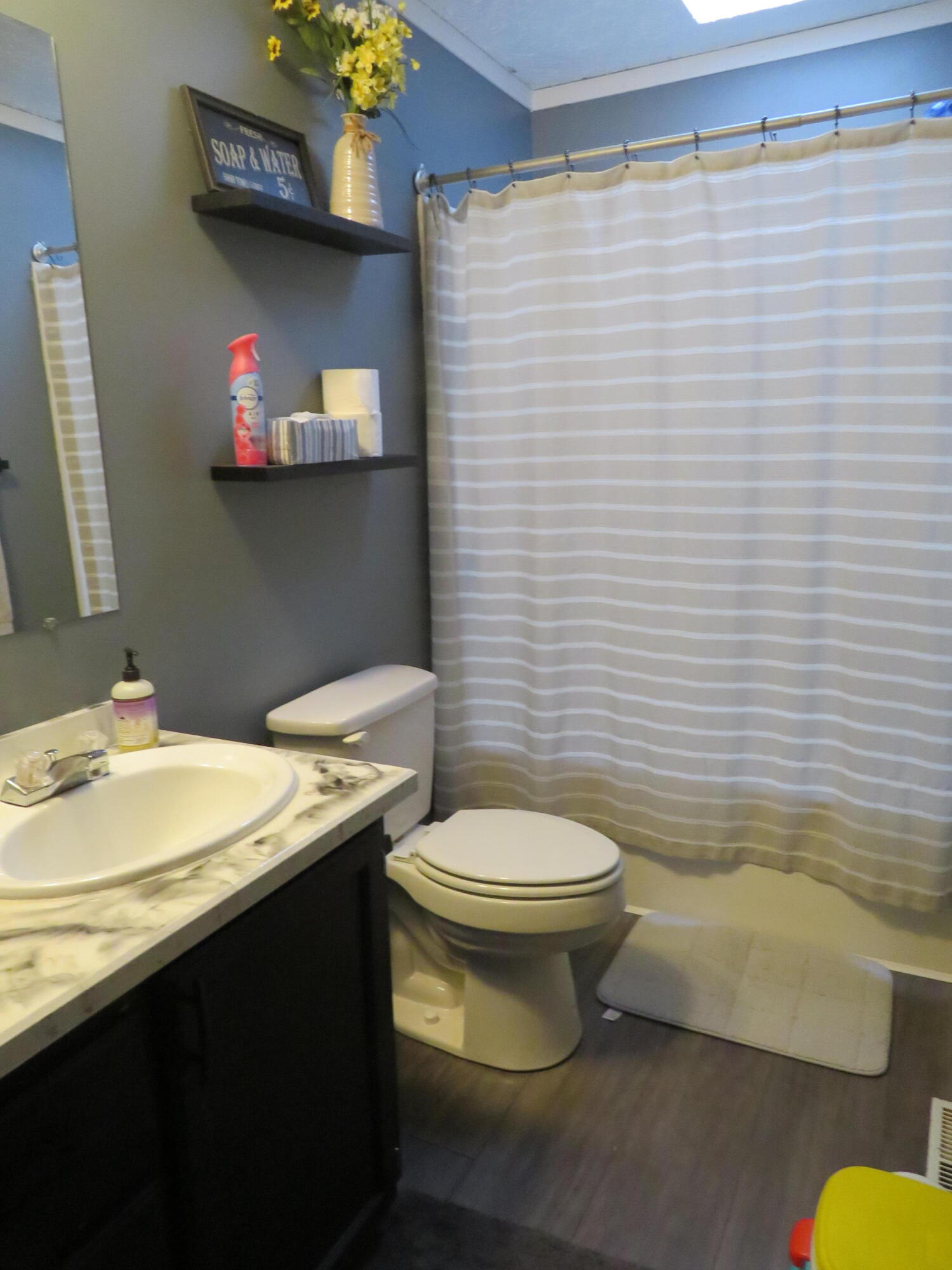 6126 Calland Road Urbana, OH 43078 - Photo 25 of 55 Bathroom