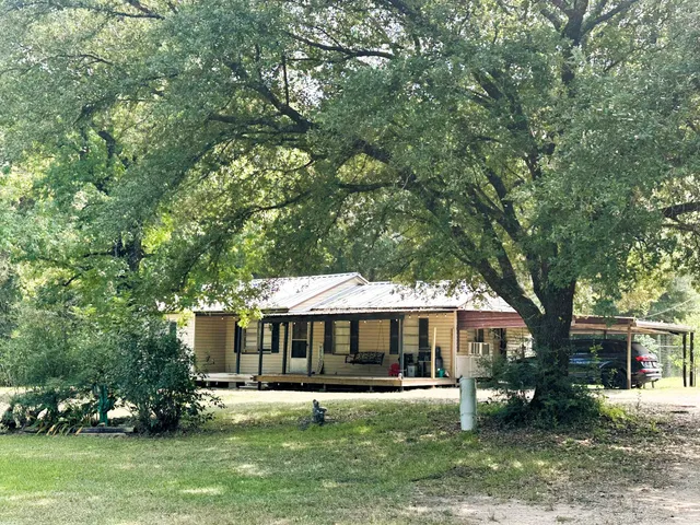 $100,000 | 547 Farm To Market 105, Buna, TX 77612