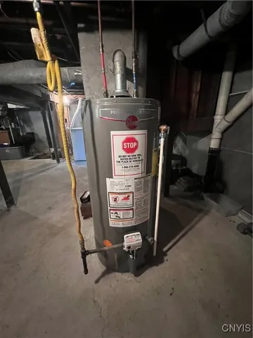 $234,900 | 1413 Old Burrstone Road, Utica, NY 13502