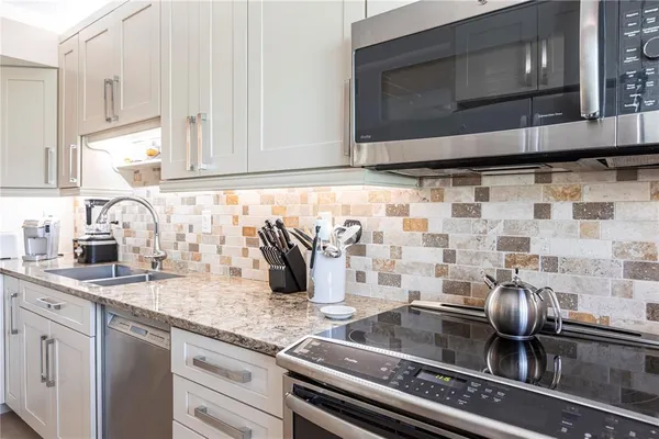 $2,500 | 1531 Clower Creek Drive, Unit HA245, Sarasota, FL 34231