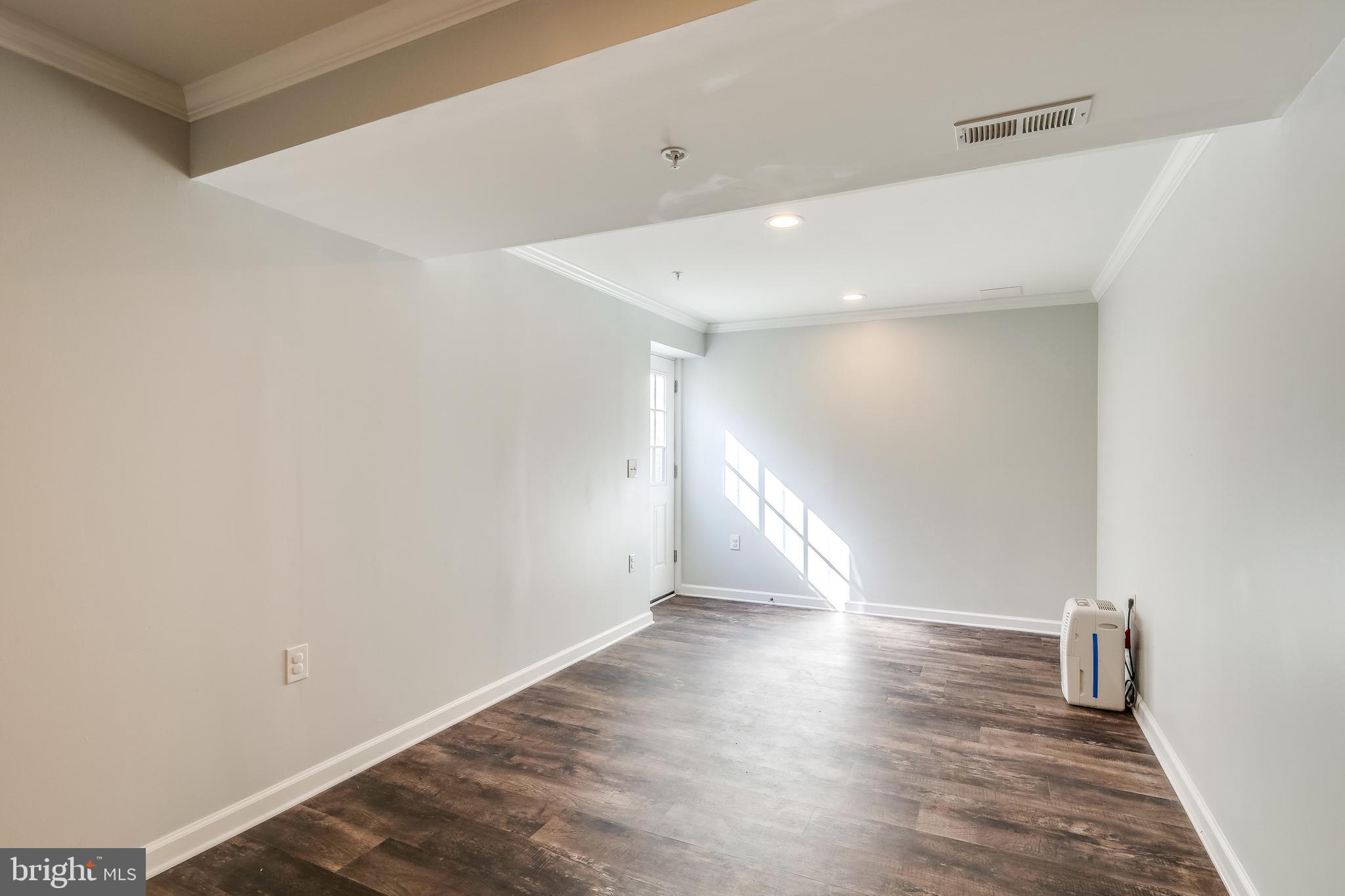 15210 Frederick Road Woodbine, MD 21797 - Photo 21 of 22 Mud Room (Lower Level)
