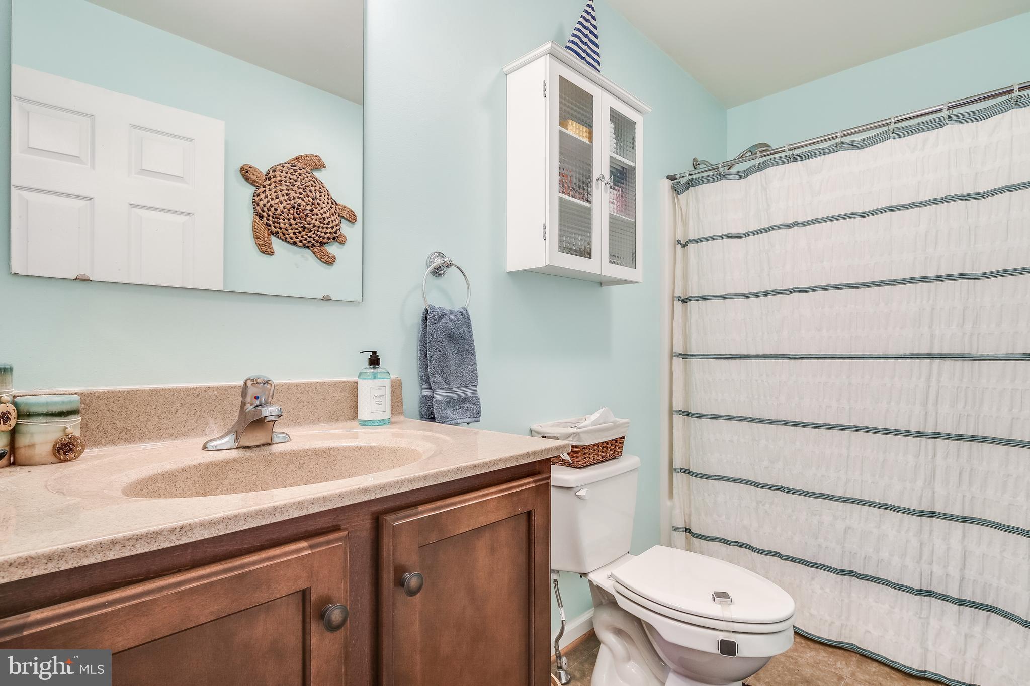 15210 Frederick Road Woodbine, MD 21797 - Photo 8 of 22 Bathroom #2 (Upper Level)