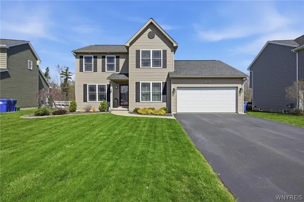 $434,900 | 1442 Evergreen Drive, Hamburg, NY 14085
