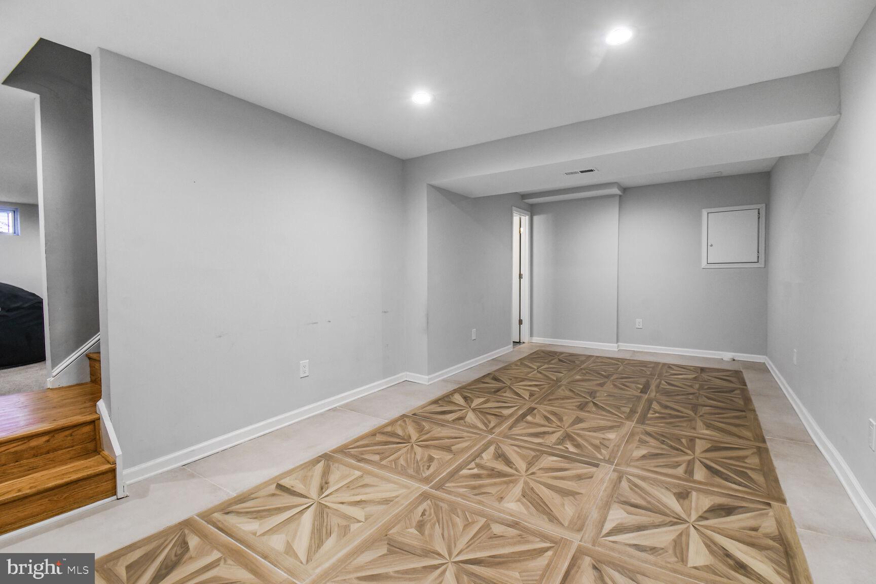 15320 Baileys Lane Silver Spring, MD 20906 - Photo 25 of 28 a view of an empty room