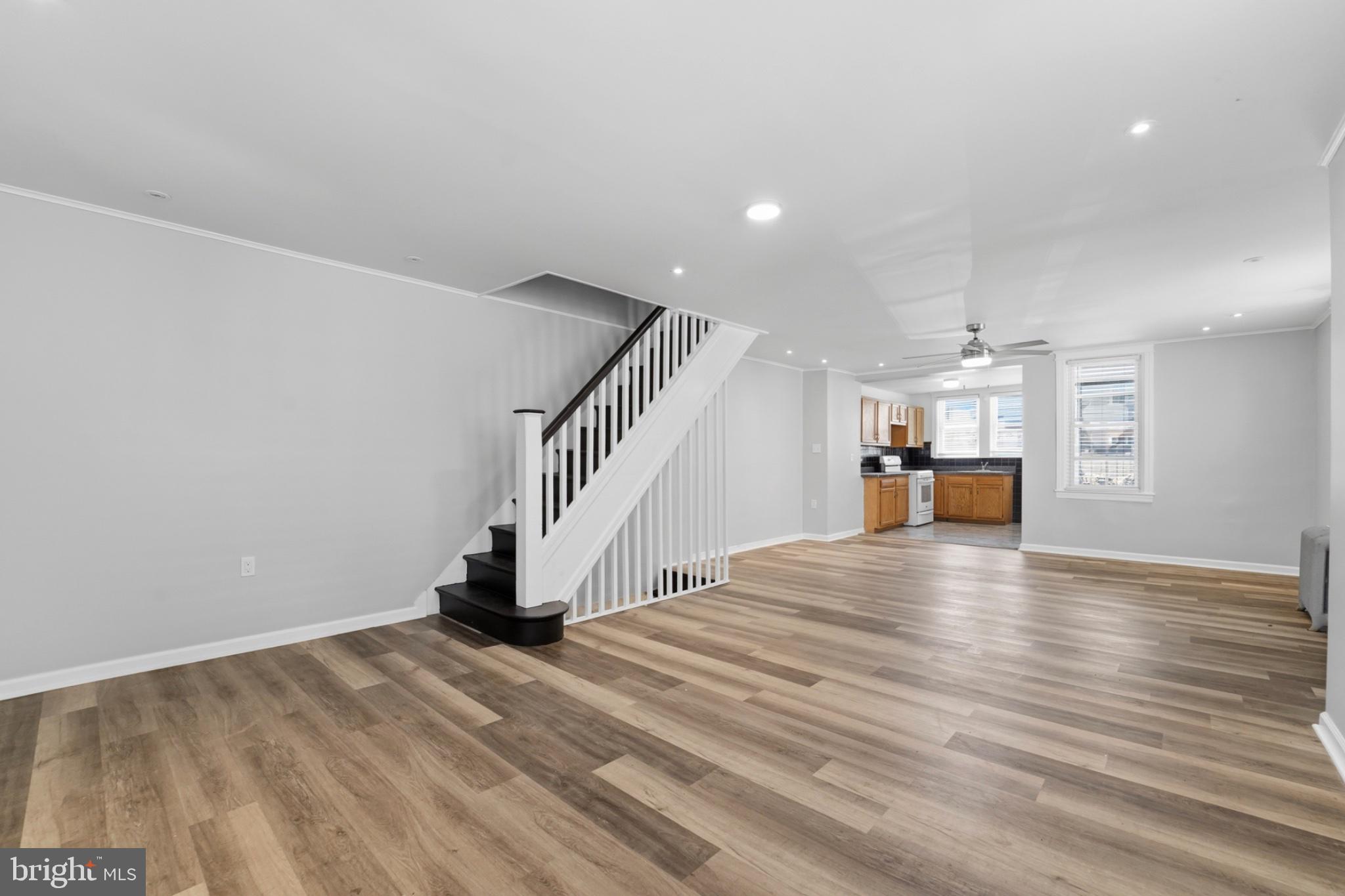 422 Arbor Road Lansdowne, PA 19050 - Photo 3 of 10