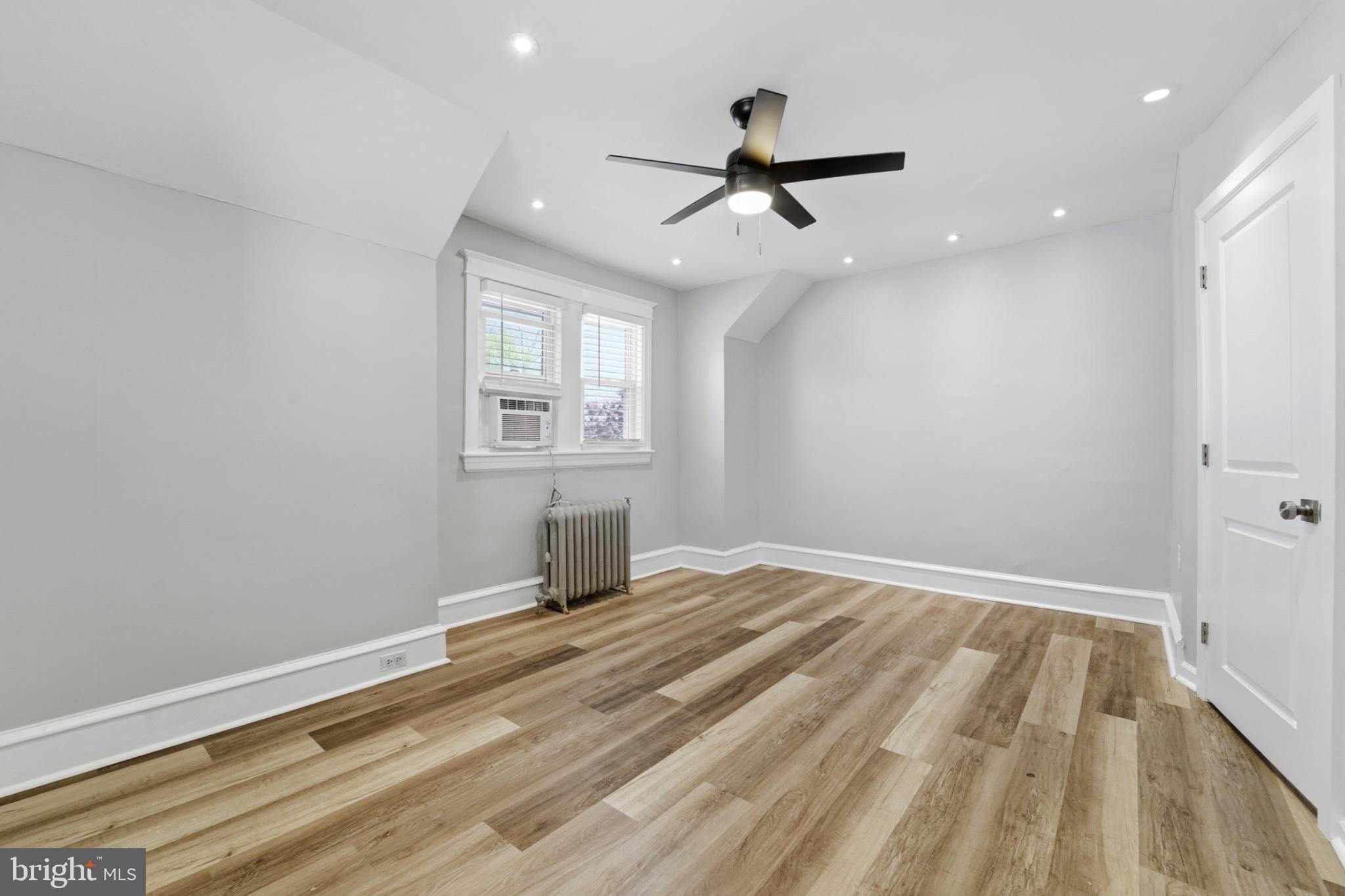 422 Arbor Road Lansdowne, PA 19050 - Photo 9 of 10