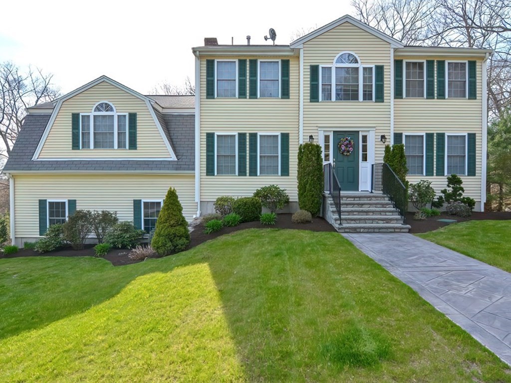 49 Hilltop Road Franklin, MA 02038 - Photo 1 of 42 Gallery Image 1