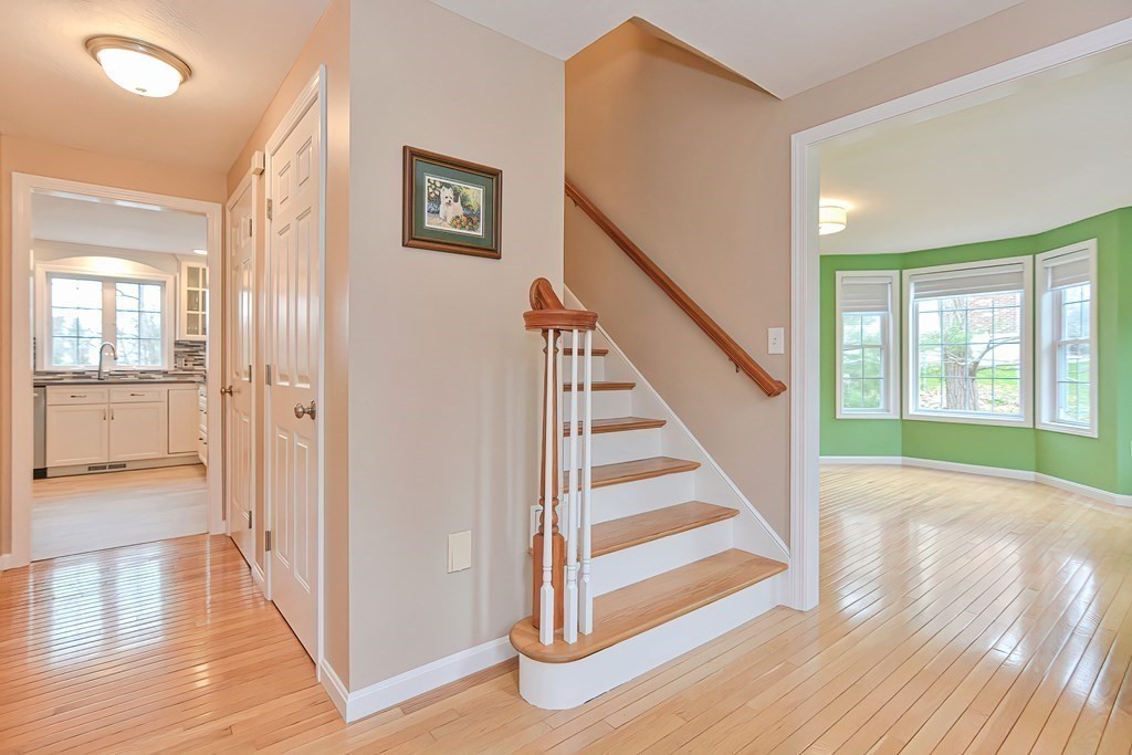 49 Hilltop Road Franklin, MA 02038 - Photo 5 of 42 Gallery Image 5