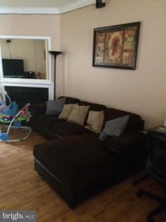 237 Sycamore Ridge Road Laurel, MD 20724 - Photo 3 of 4 Living Room