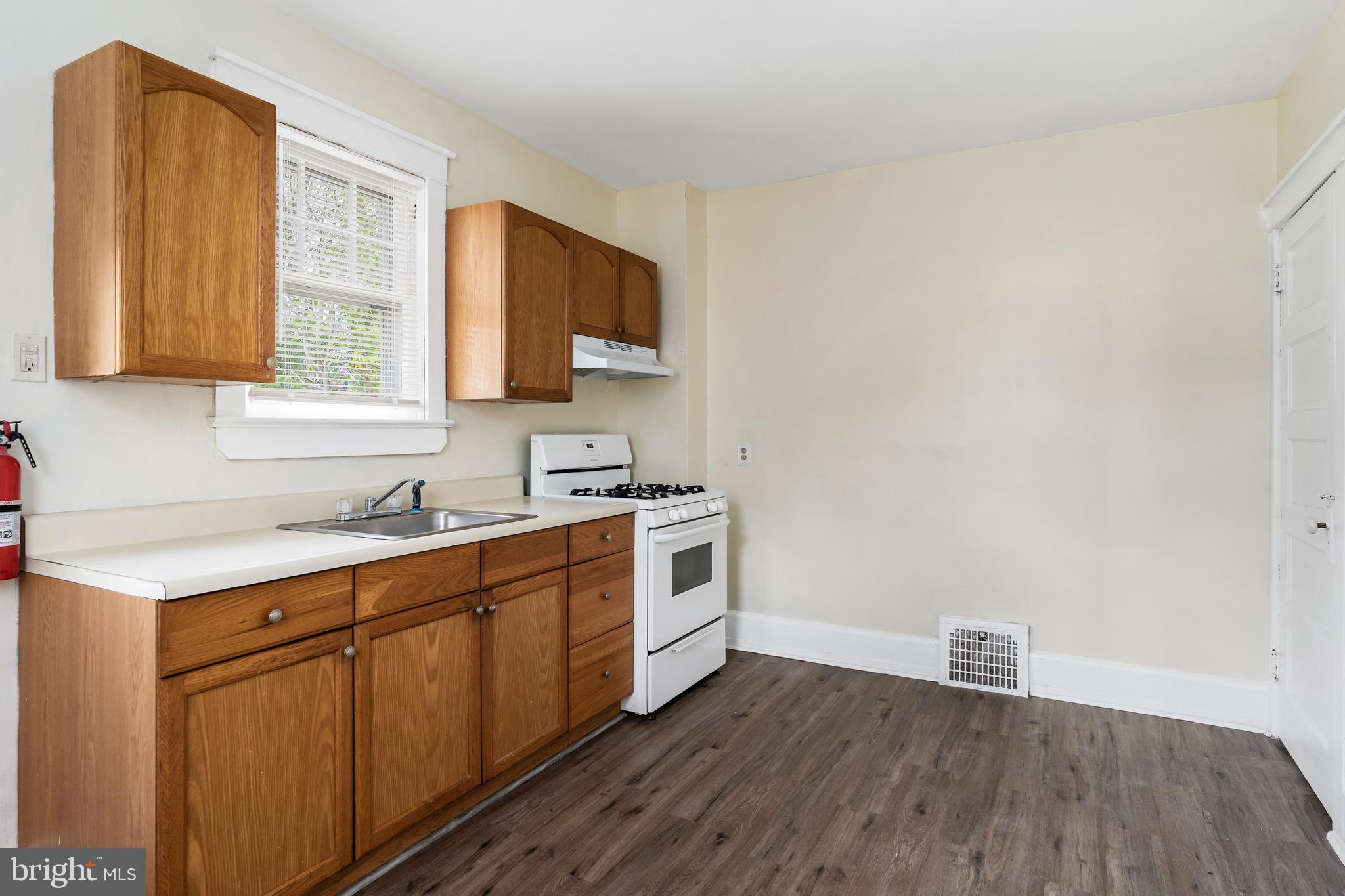 734 3rd Street Delanco, NJ 08075 - Photo 9 of 20
