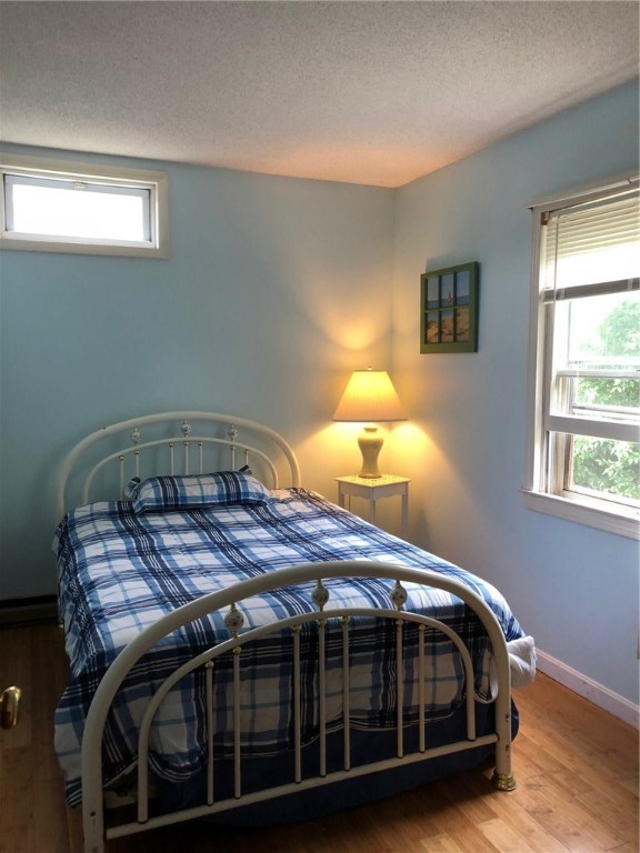 32 Cove Road Westerly, RI 02891 - Photo 3 of 15