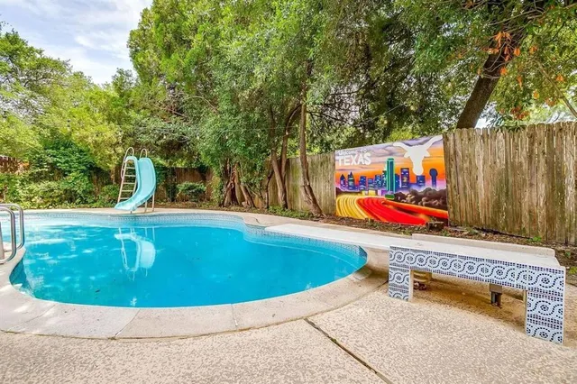 $487,181 | 816 Glenview Drive, Irving, TX 75061