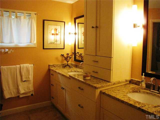 3411 Noel Court Raleigh, NC 27607 - Photo 10 of 25 Photo 10