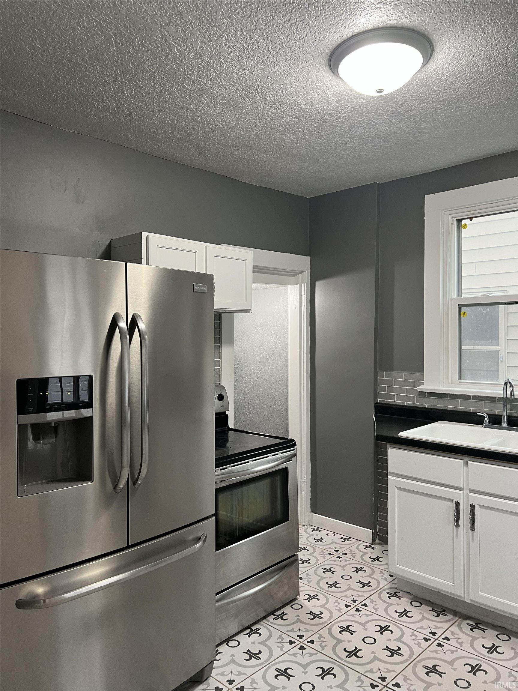 3624 Webster Street Fort Wayne, IN 46807 - Photo 14 of 36