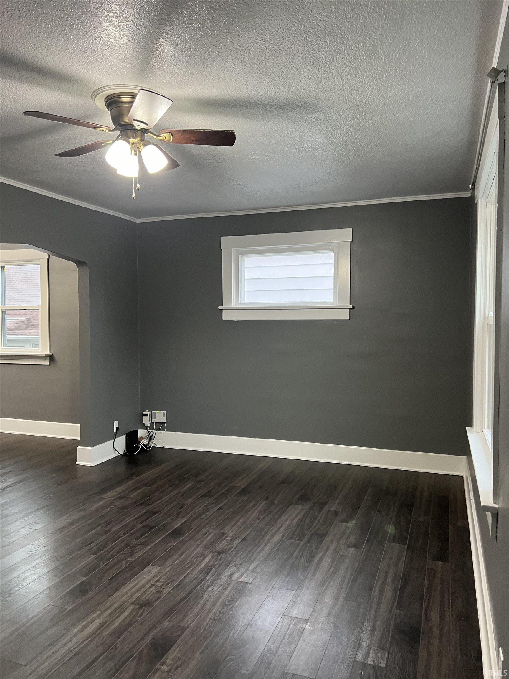 3624 Webster Street Fort Wayne, IN 46807 - Photo 5 of 36