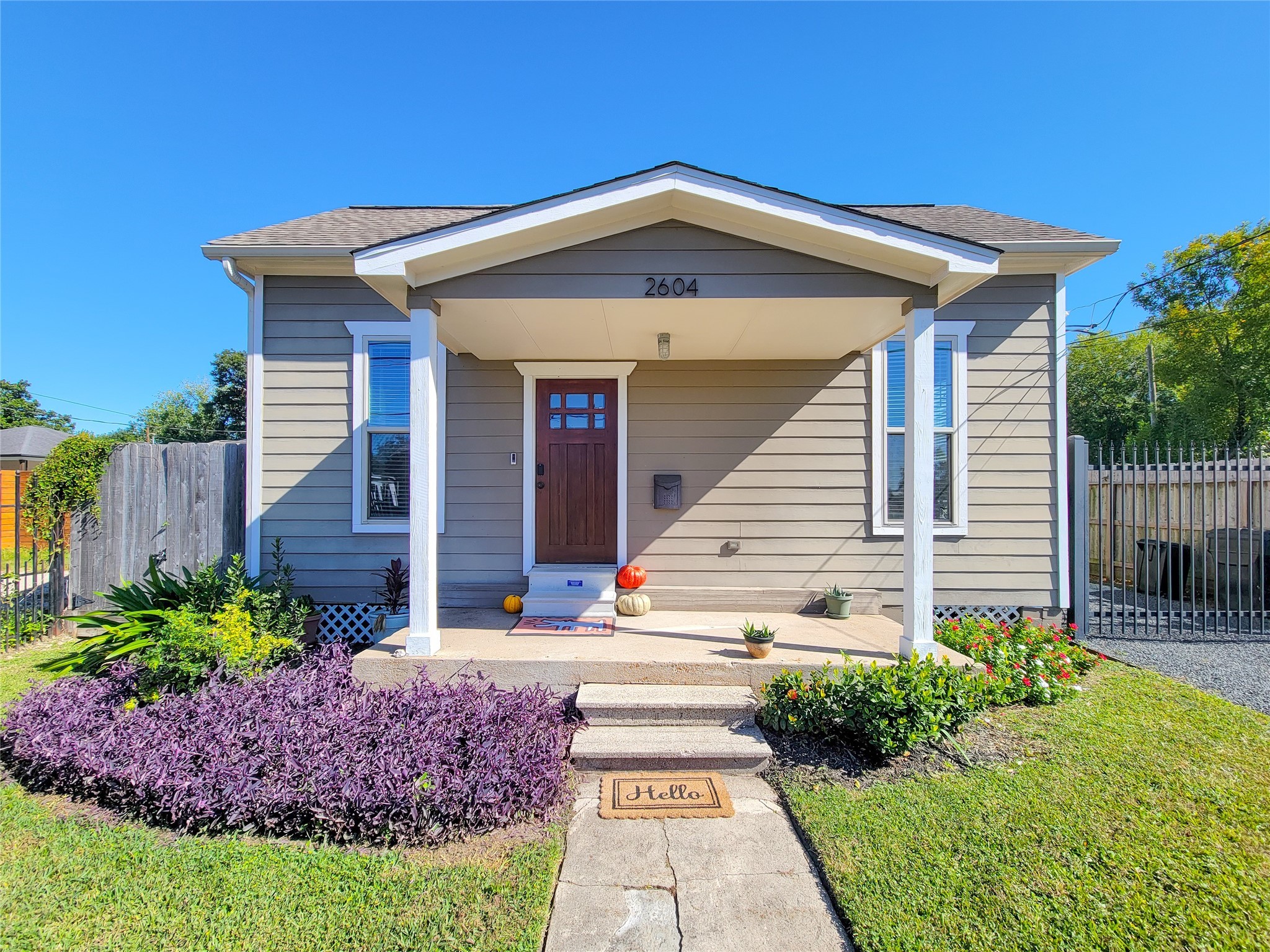 2604 Cochran Street Houston, TX 77009 - Photo 1 of 35 a front view of a house with a yard