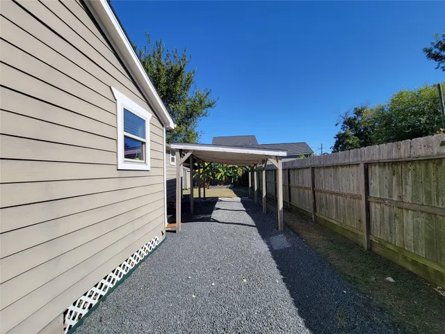 $339,000 | 2604 Cochran Street, Houston, TX 77009