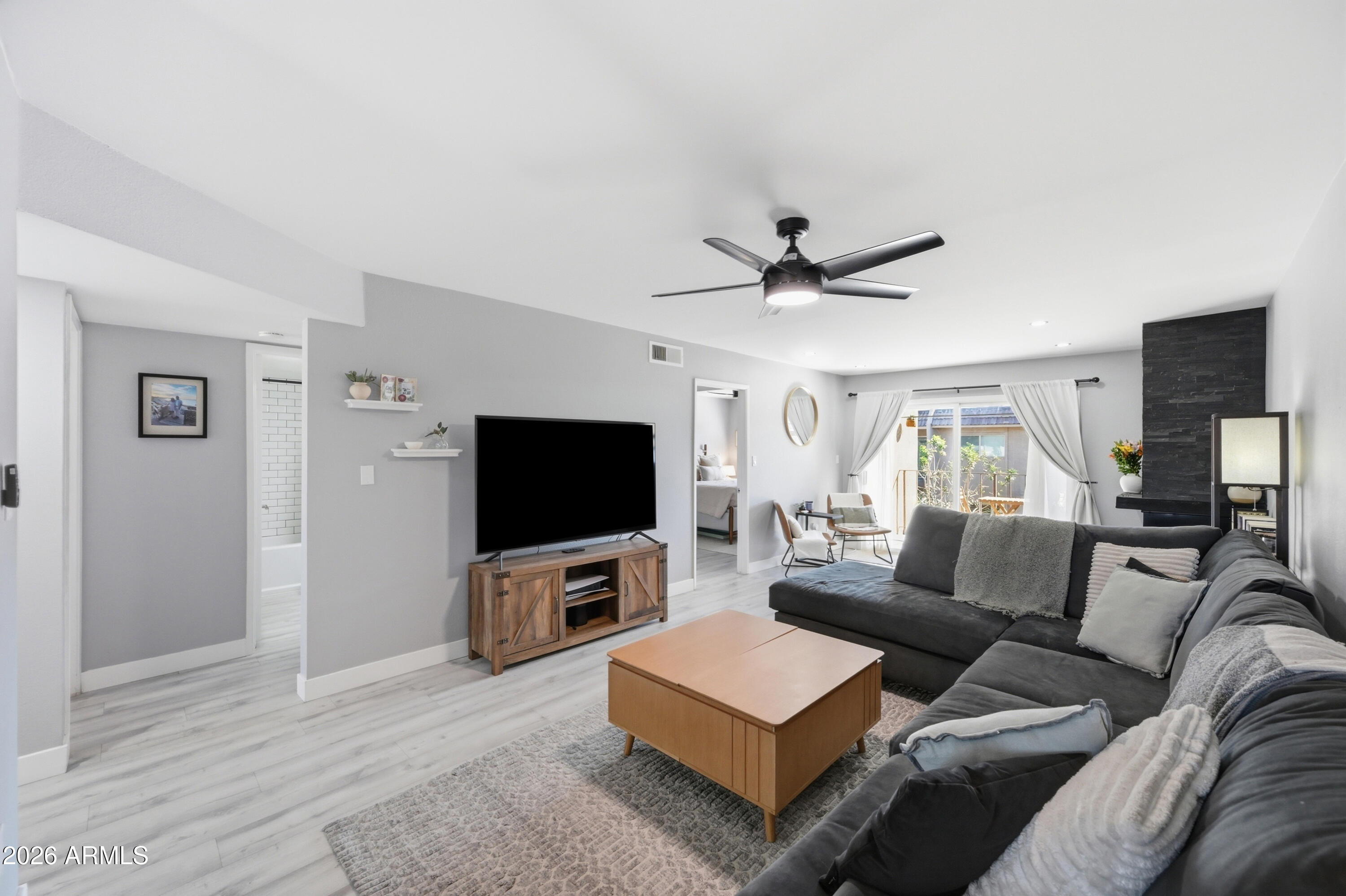 7436 East Chaparral Road, Unit B227 Scottsdale, AZ 85250 - Photo 4 of 18 008_DSC_2278