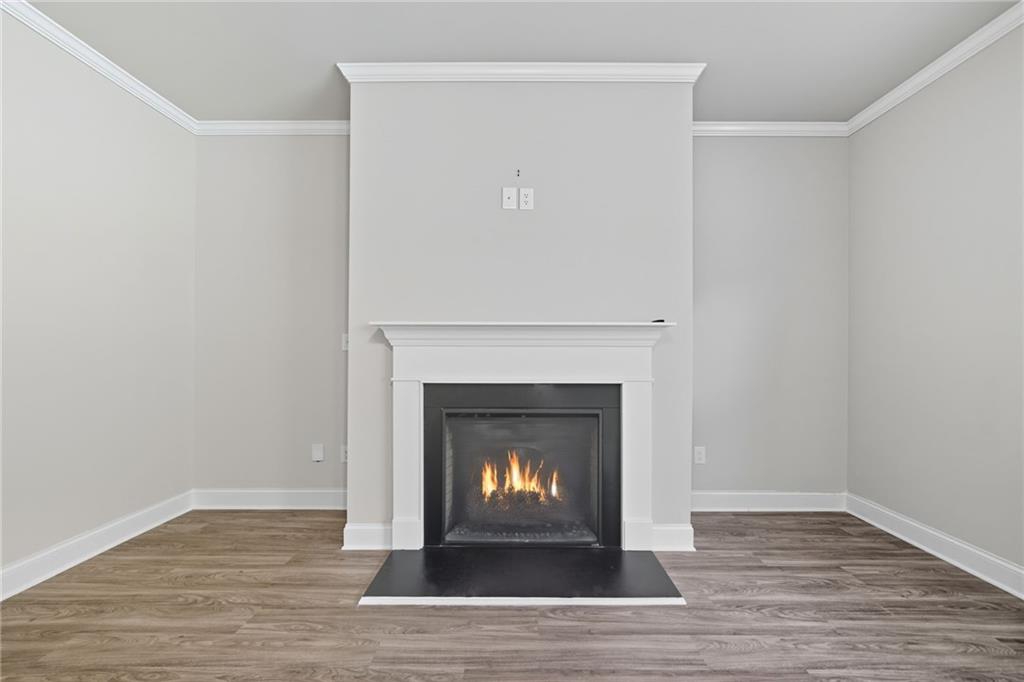 33 North Village Circle Rydal, GA 30171 - Photo 10 of 48 a room with a fireplace