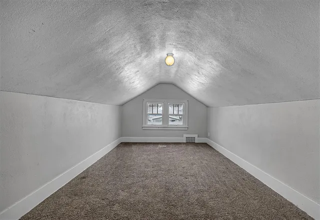 $215,000 | 428 24th Avenue North, St. Cloud, MN 56303