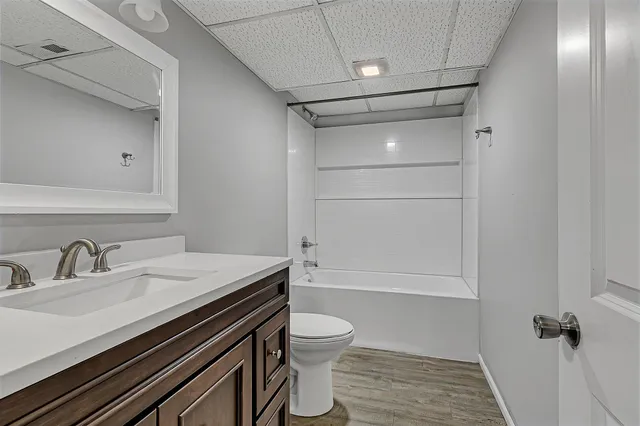 $215,000 | 428 24th Avenue North, St. Cloud, MN 56303