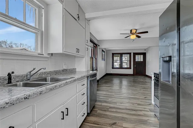 $215,000 | 428 24th Avenue North, St. Cloud, MN 56303