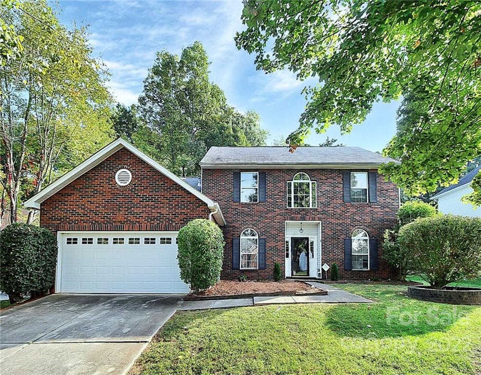511 North Portman Lane Fort Mill, SC 29708 - Photo 1 of 33 Gallery Image 1