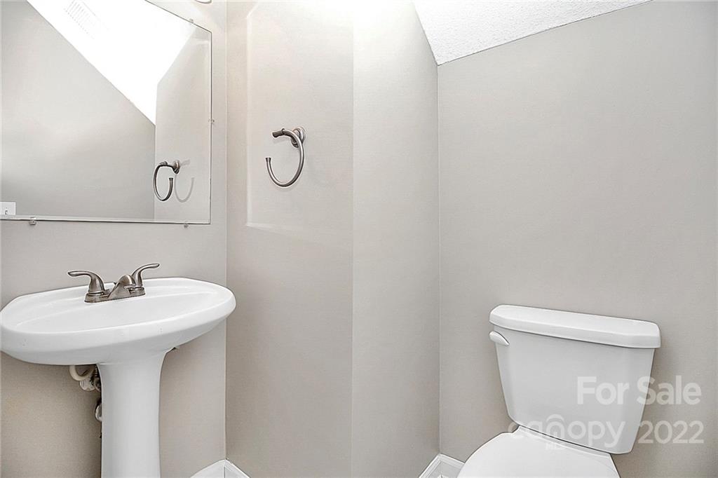 511 North Portman Lane Fort Mill, SC 29708 - Photo 22 of 33 Gallery Image 22