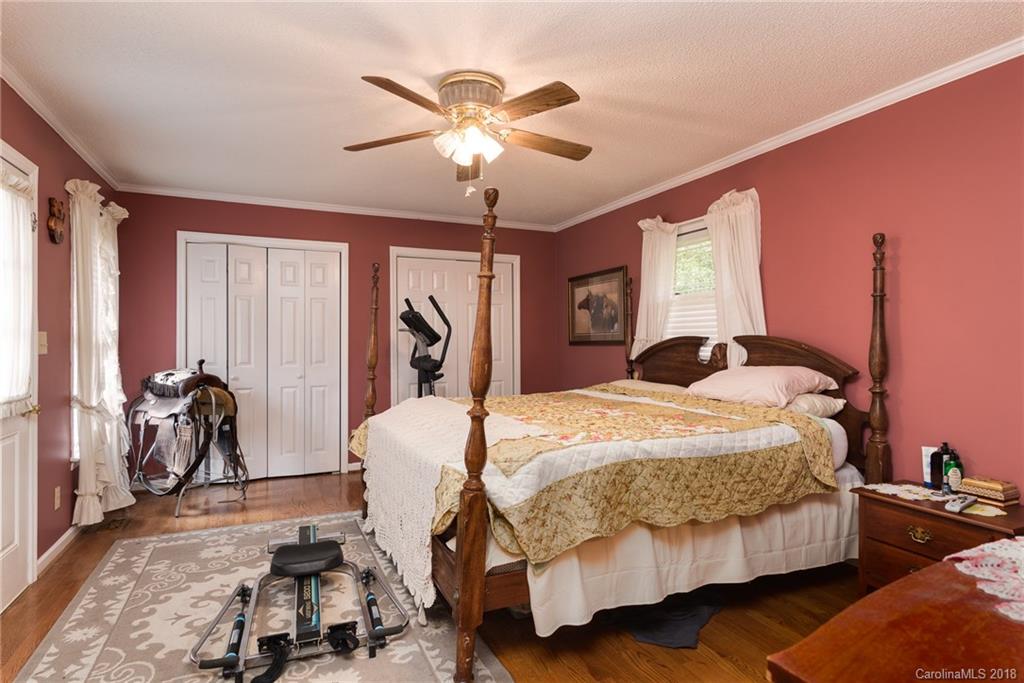 1710 Poarch Road Lincolnton, NC 28092 - Photo 12 of 31 Gallery Image 12