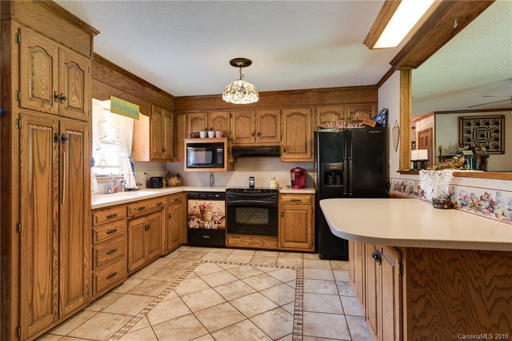 1710 Poarch Road Lincolnton, NC 28092 - Photo 9 of 31 Gallery Image 9