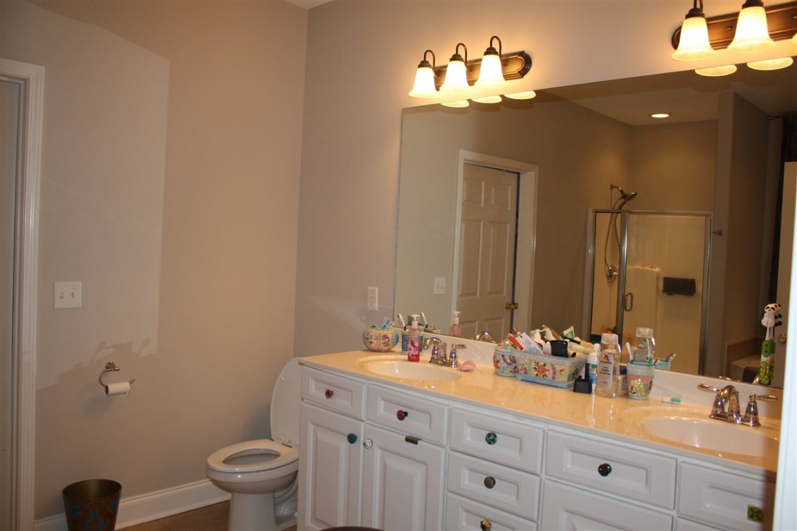 228 Lyttleton Way Anderson, SC 29621 - Photo 15 of 32
