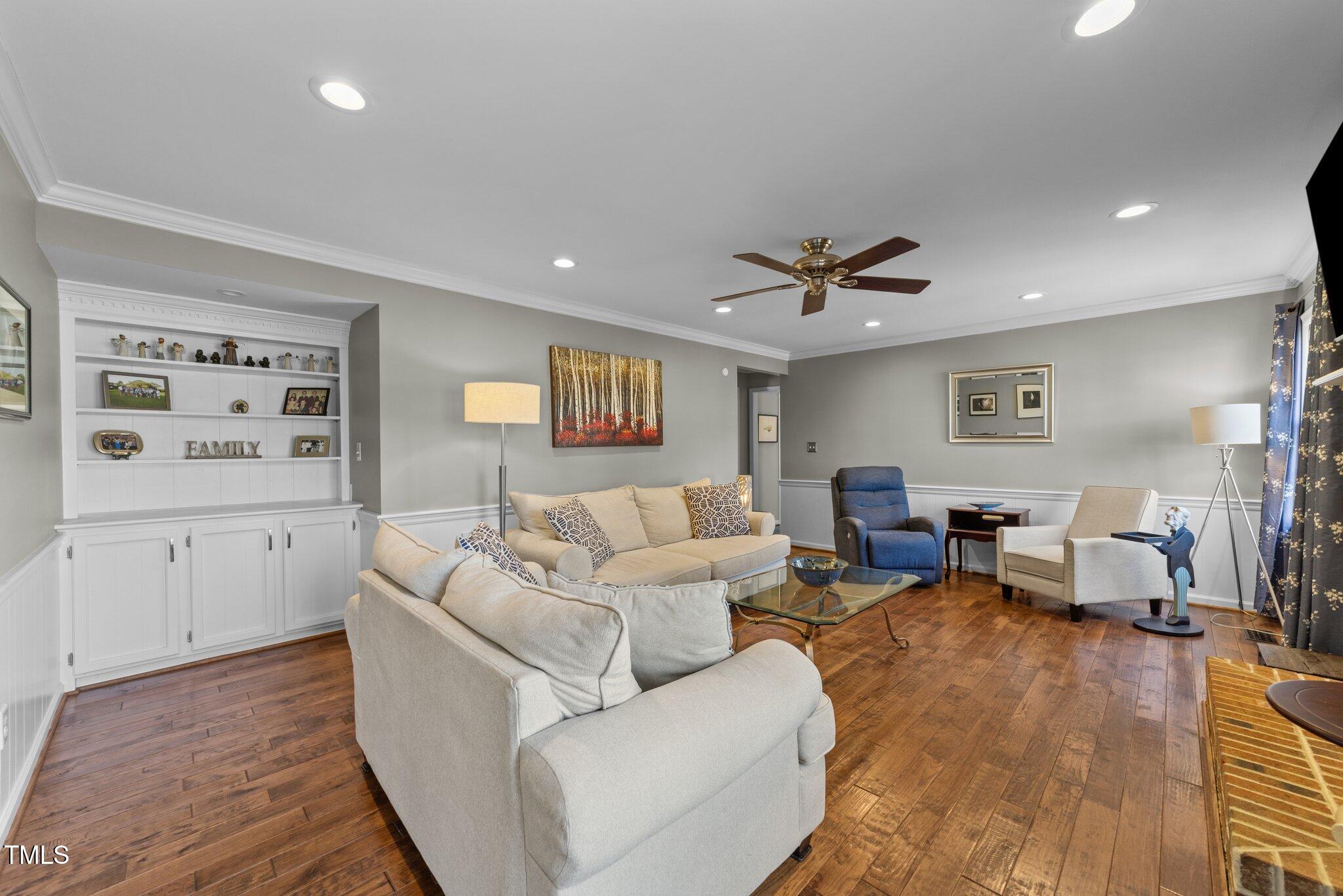 7021 Cedar Bend Court Raleigh, NC 27612 - Photo 15 of 41 14-web-or-mls-3D5A9686
