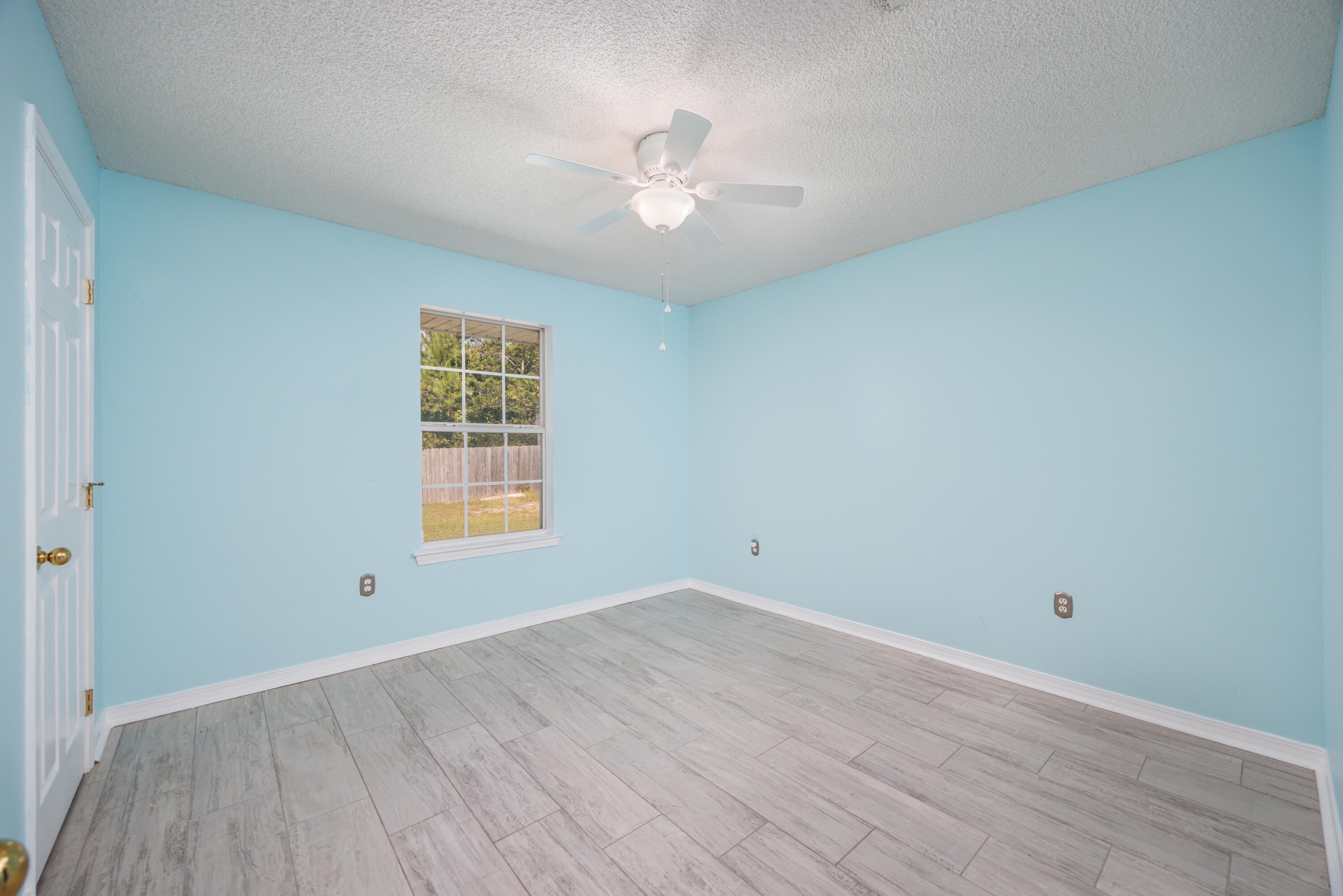 1493 Nantahala Beach Road Gulf Breeze, FL 32563 - Photo 11 of 26 1493 Nantahala Beach Rd-21