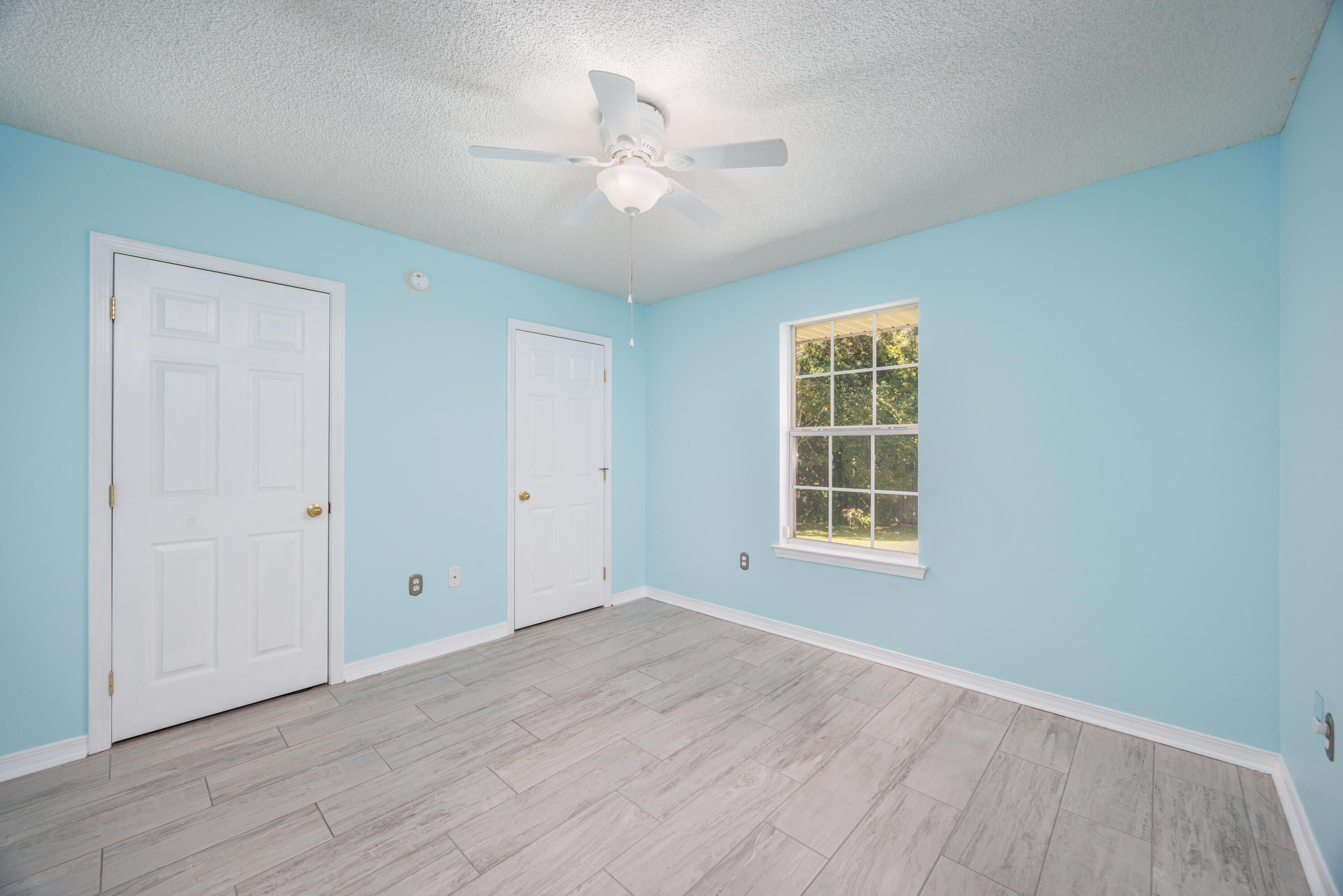 1493 Nantahala Beach Road Gulf Breeze, FL 32563 - Photo 13 of 26 1493 Nantahala Beach Rd-22