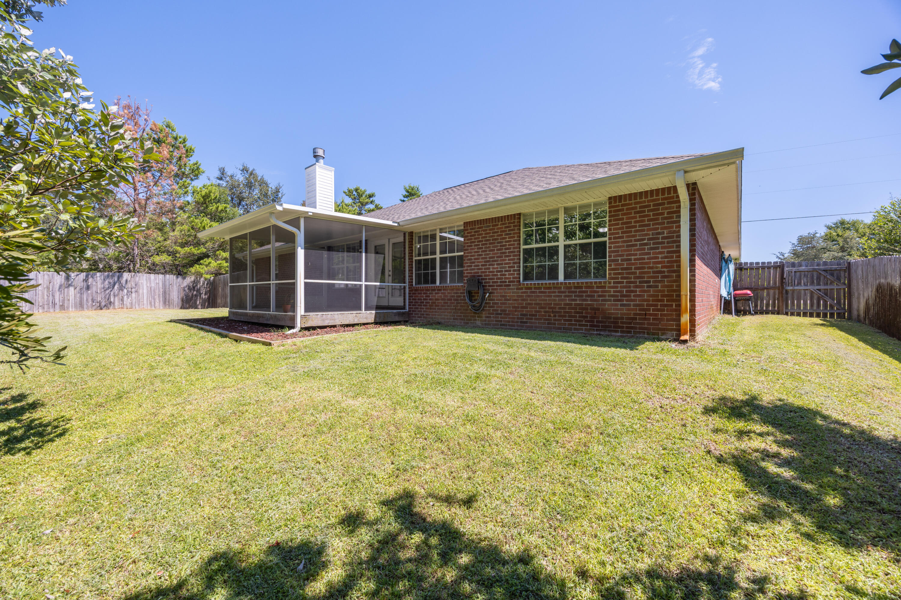 1493 Nantahala Beach Road Gulf Breeze, FL 32563 - Photo 23 of 26 1493 Nantahala Beach Rd-35