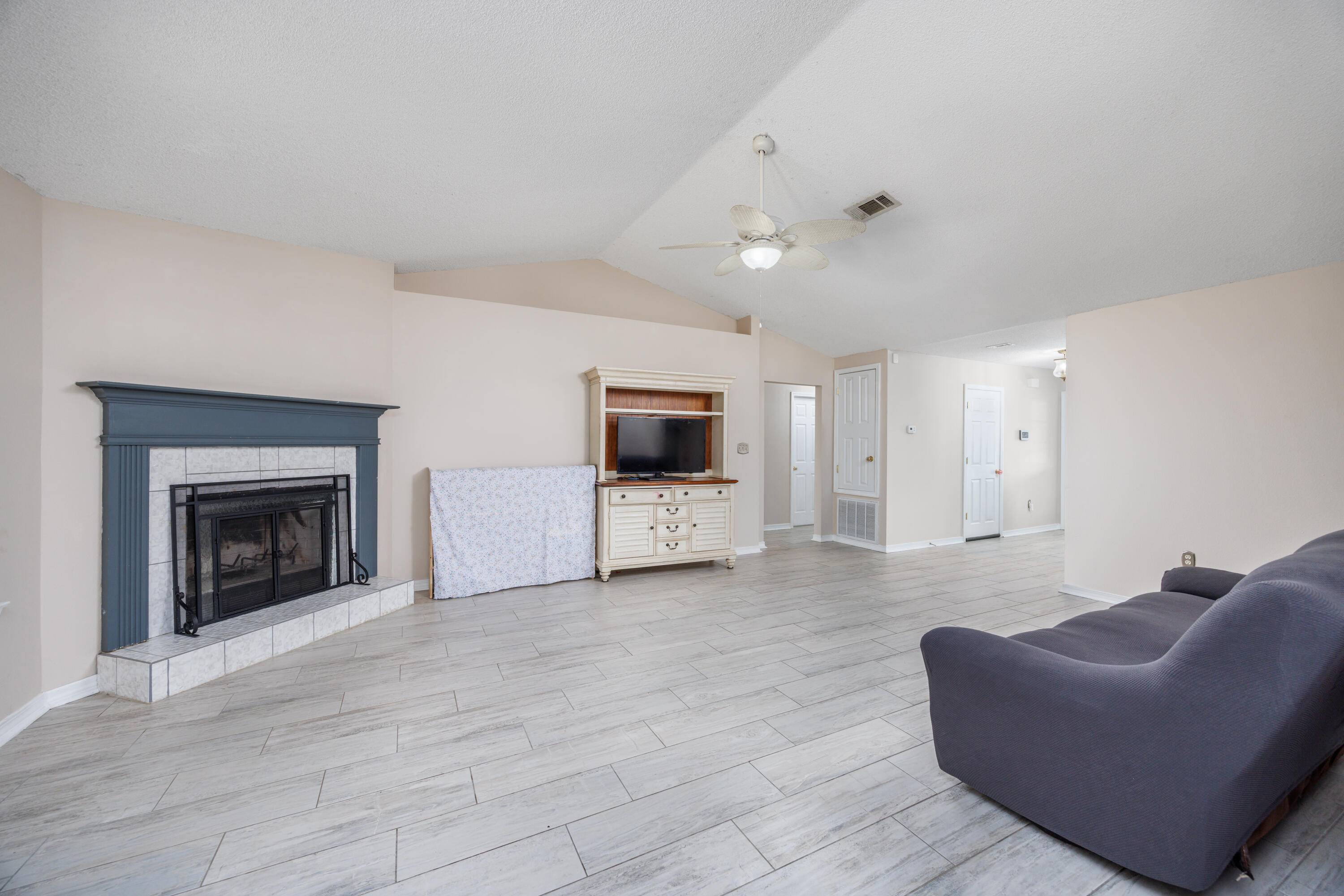 1493 Nantahala Beach Road Gulf Breeze, FL 32563 - Photo 3 of 26 1493 Nantahala Beach Rd-11