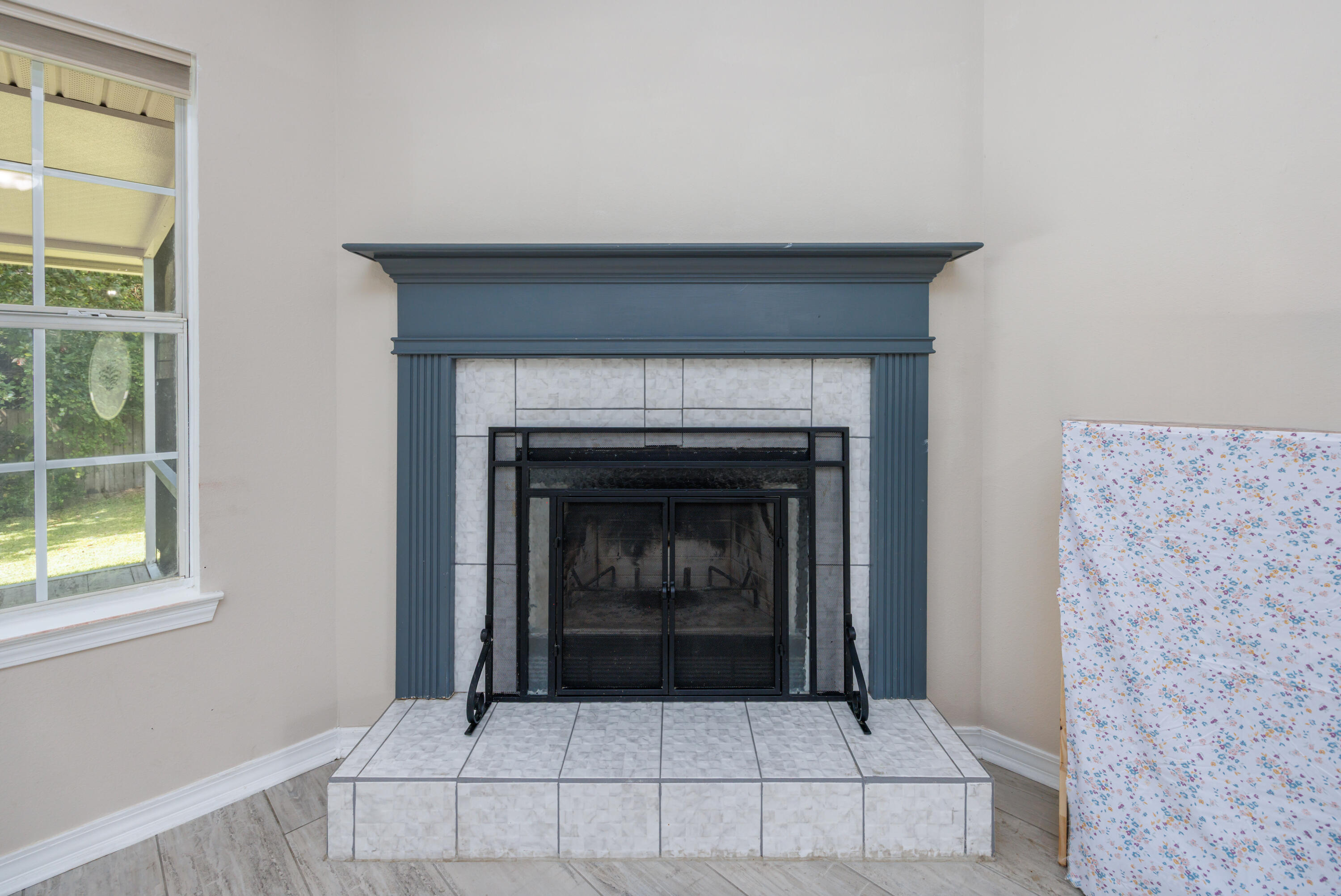 1493 Nantahala Beach Road Gulf Breeze, FL 32563 - Photo 4 of 26 1493 Nantahala Beach Rd-12