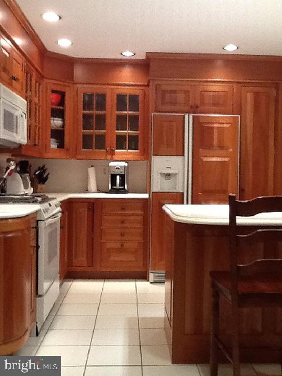 125 Farnwood Road Mount Laurel, NJ 08054 - Photo 3 of 14 Gallery Image 3