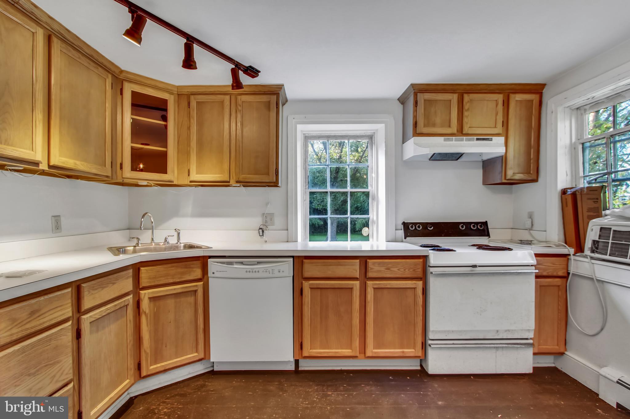 4831 Libhart Mill Road York, PA 17406 - Photo 7 of 27 Gallery Image 7