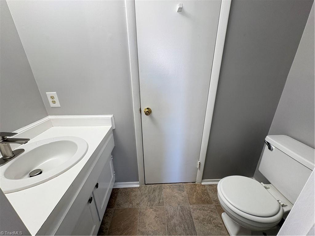 1704 North Hamilton Street High Point, NC 27262 - Photo 15 of 22