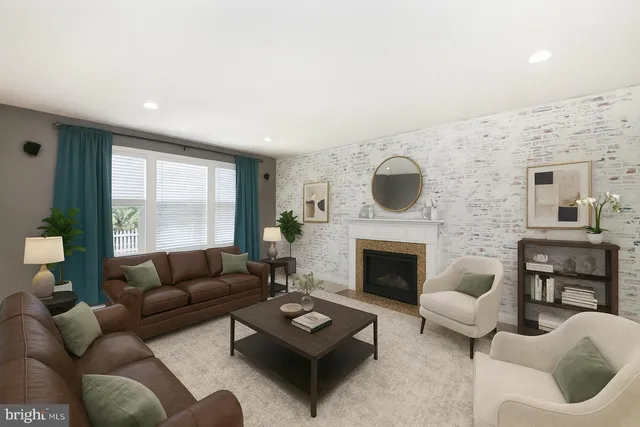 $700,000 | 454 Saddlery Drive, Perkasie, PA 18944