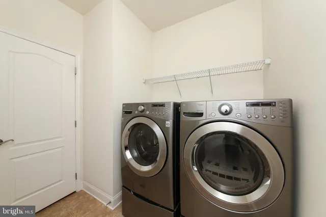 $700,000 | 454 Saddlery Drive, Perkasie, PA 18944