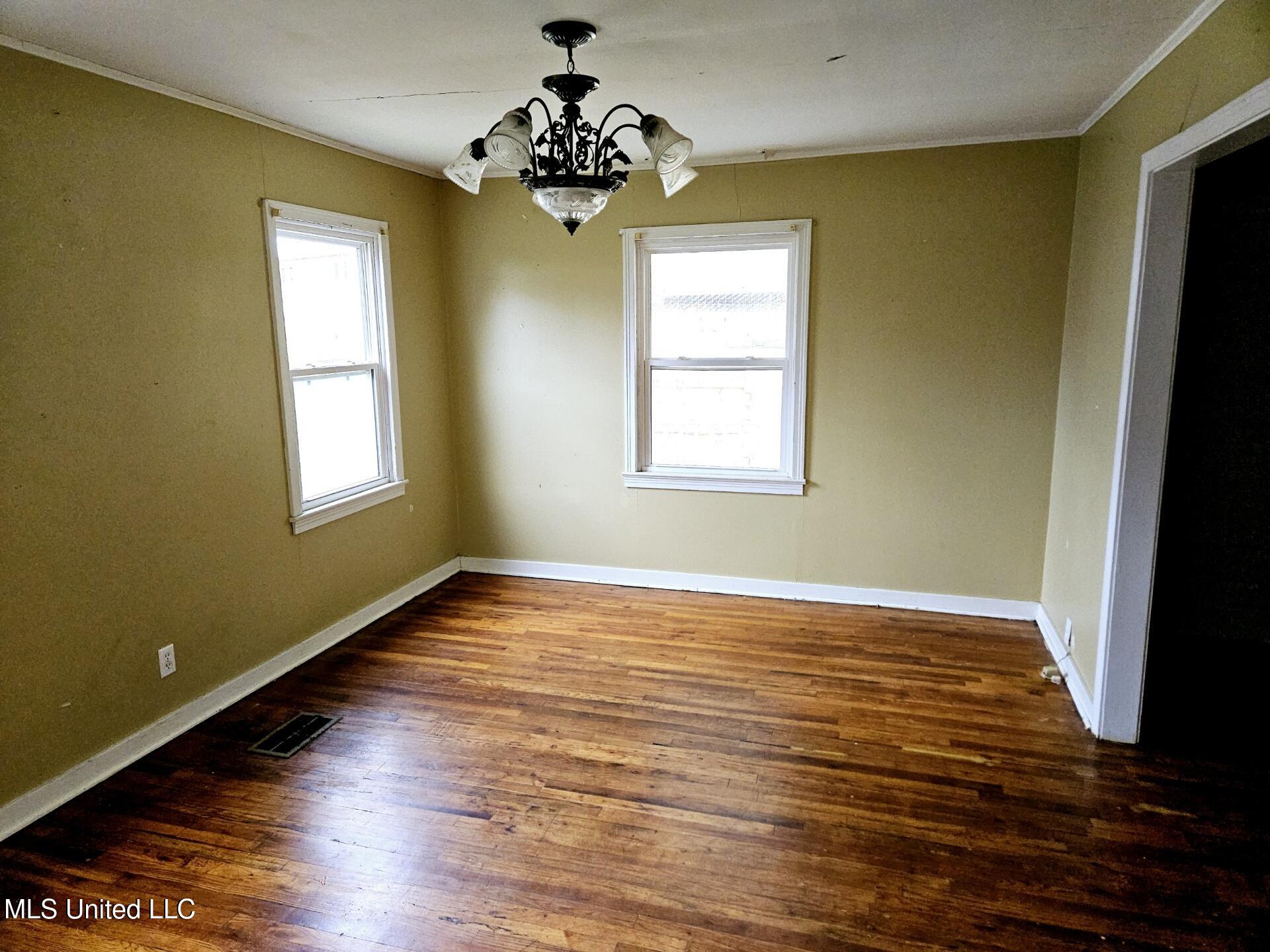 402 Newton Street Crystal Springs, MS 39059 - Photo 5 of 16 Attachment4