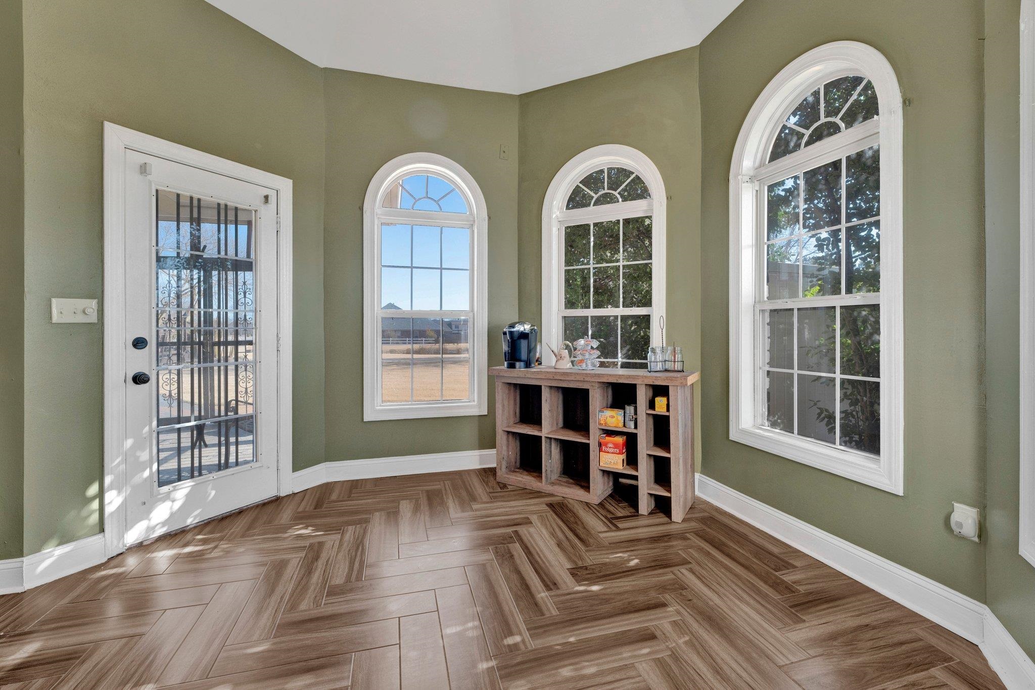 Gallery Image 6