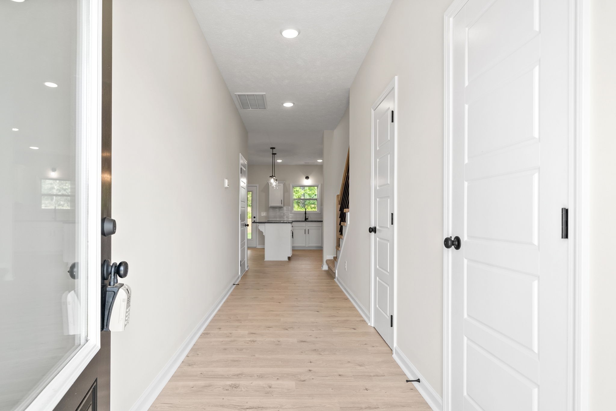 1220 Boulder Pass Road Clarksville, TN 37040 - Photo 2 of 34 Gallery Image 2