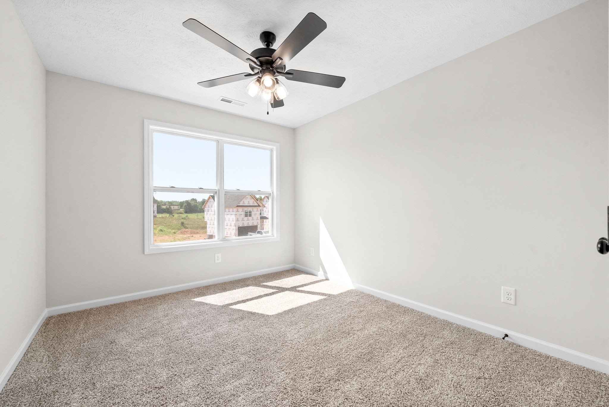 1220 Boulder Pass Road Clarksville, TN 37040 - Photo 27 of 34 Gallery Image 27