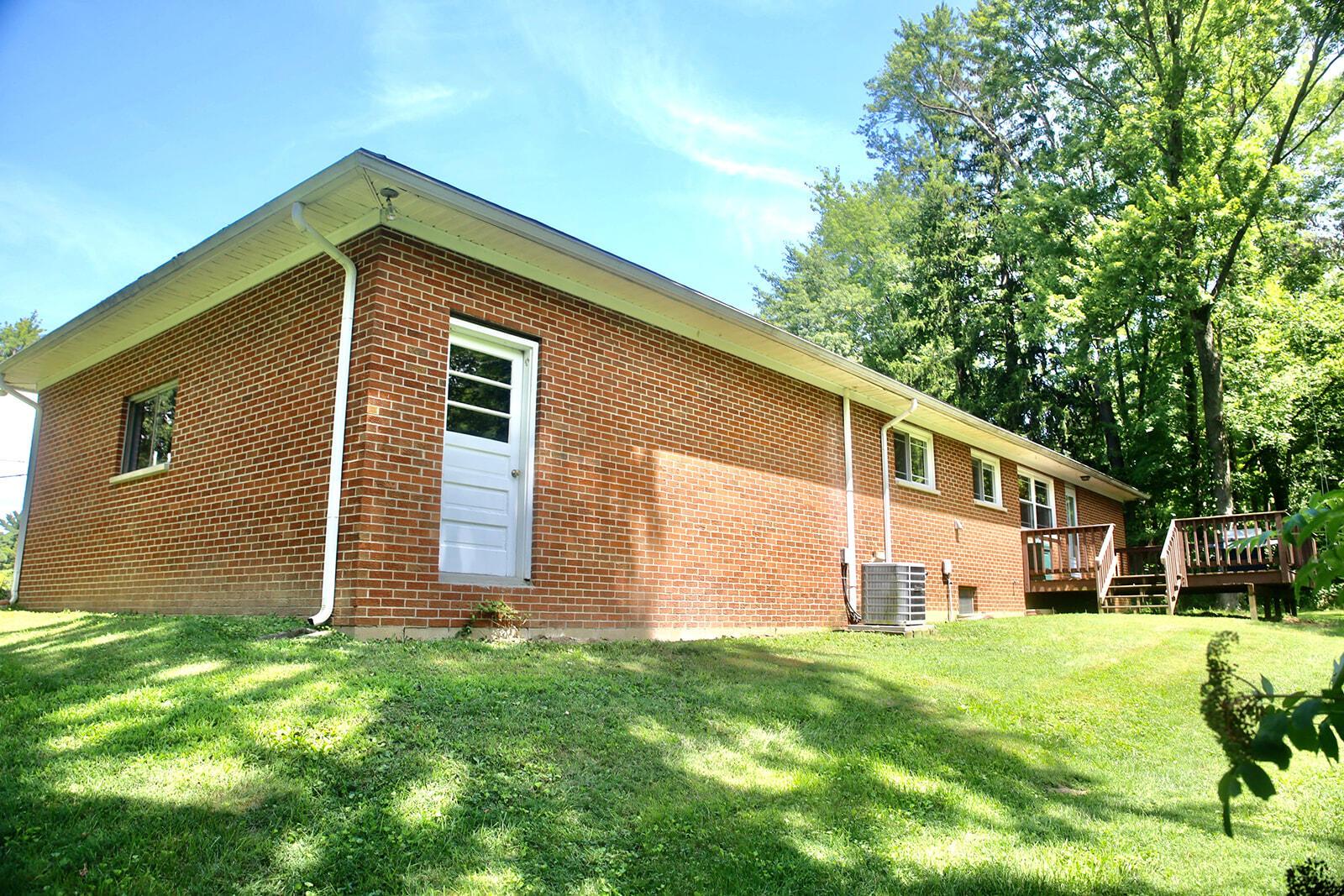 1590 Kelly McMaster Road Delaware, OH 43015 - Photo 25 of 31 IMG_3735